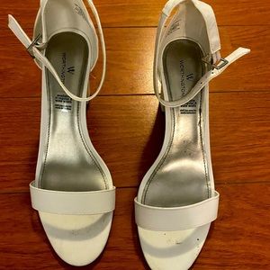 Worthington heel shoes. Size 10. Never worn just tried on